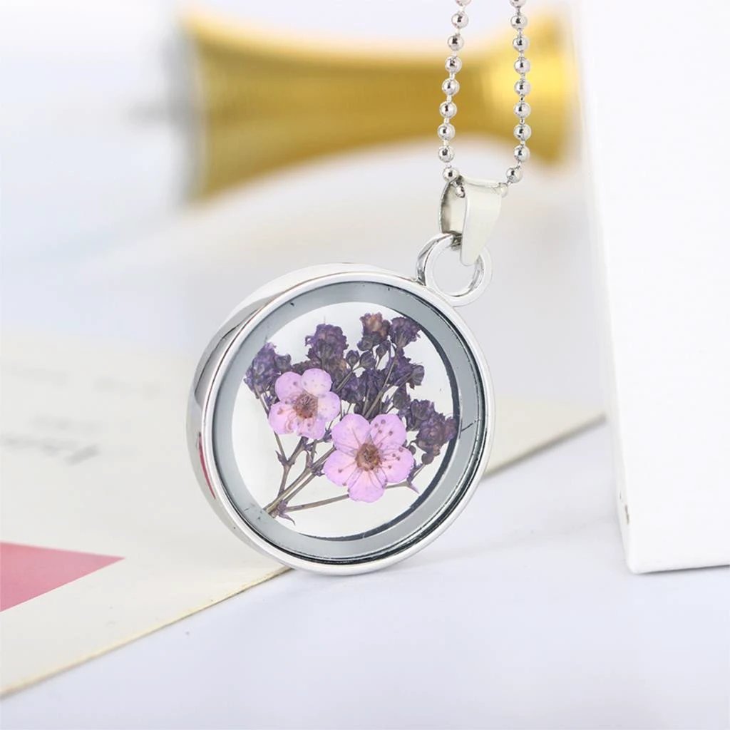 Pressed Flower Necklaces by Bowlift