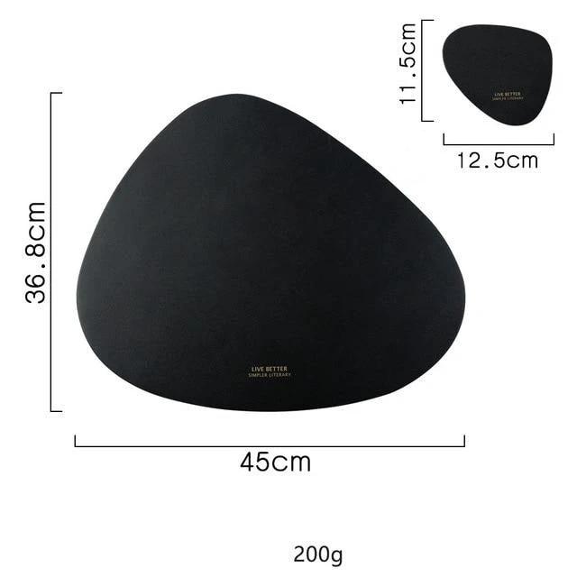 4 Colours Triangle Placemat Set by Bowlift