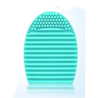 The Amazing Makeup Brush Cleaner by Bowlift