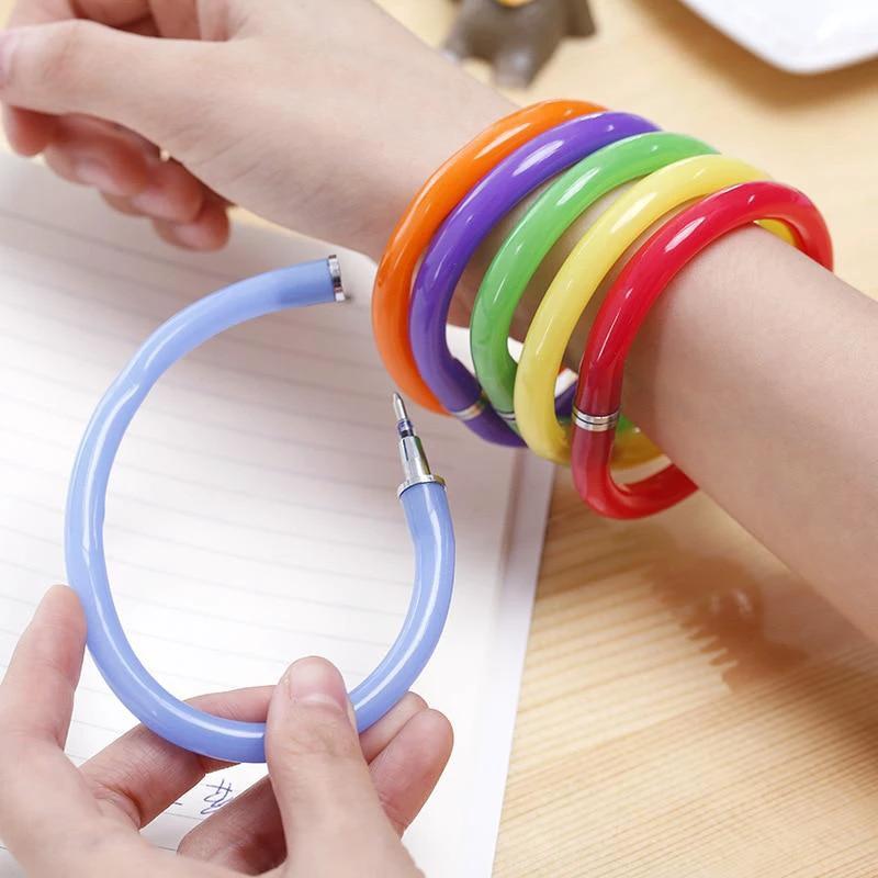 PenMe - Flexible Ball Point Pen Bracelet by Bowlift