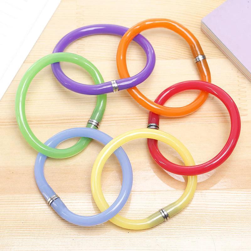 PenMe - Flexible Ball Point Pen Bracelet by Bowlift
