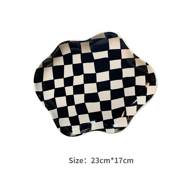 Wavy Edge Checkerboard Tray - Black, Green by Bowlift