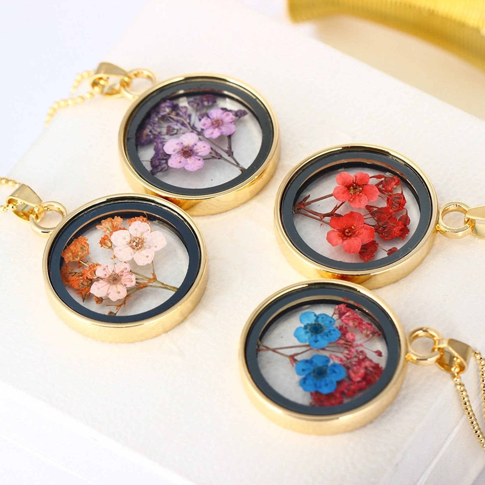 Pressed Flower Necklaces by Bowlift