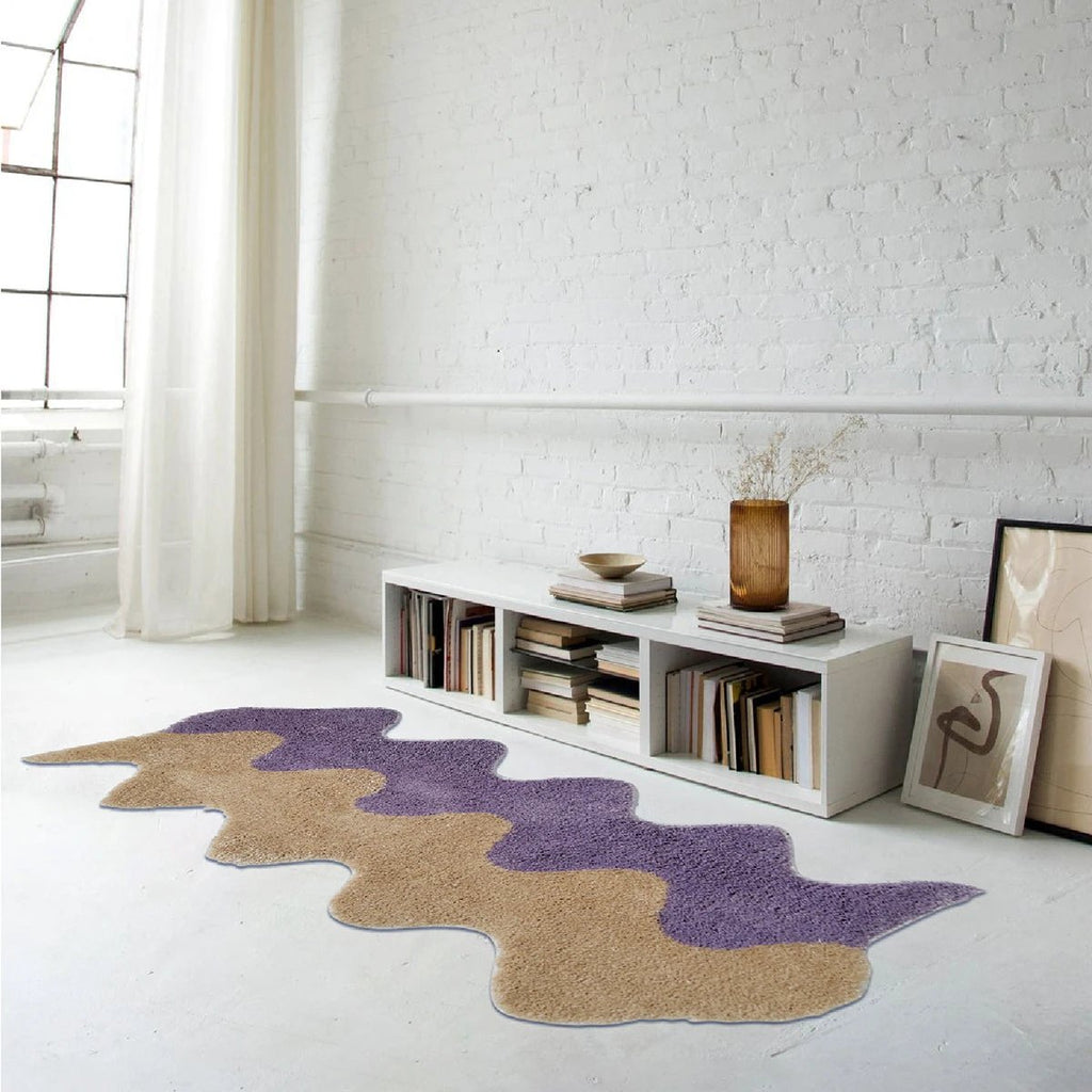 Wavy 2-toned Narrow Rug by Bowlift