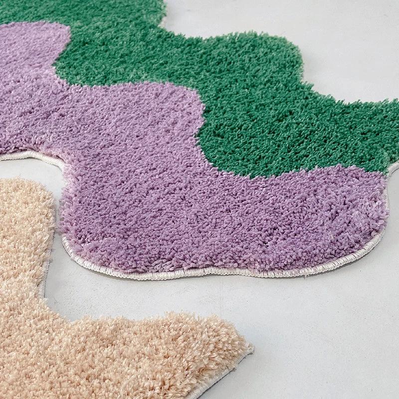 Wavy 2-toned Narrow Rug by Bowlift