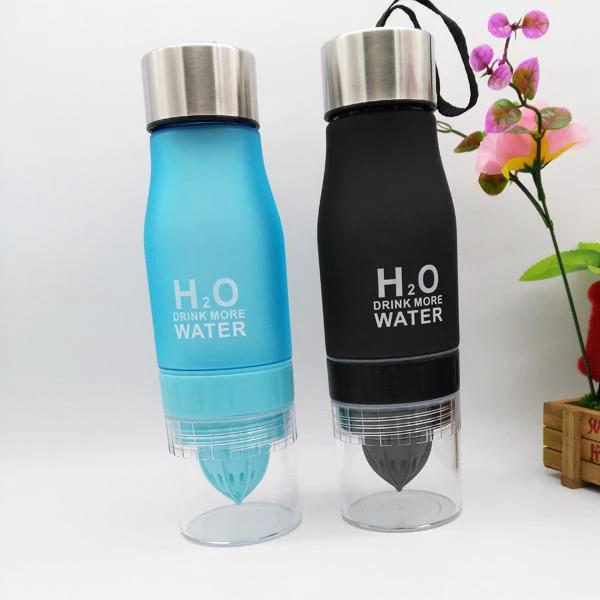 H²O Fruit Infusion Water Bottle by Bowlift