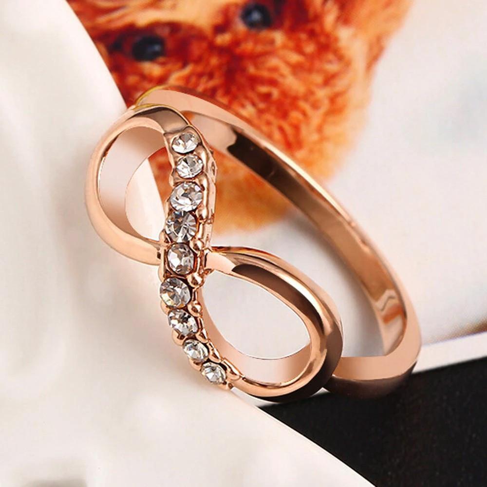 Luxury Gold Infinity Ring by Bowlift