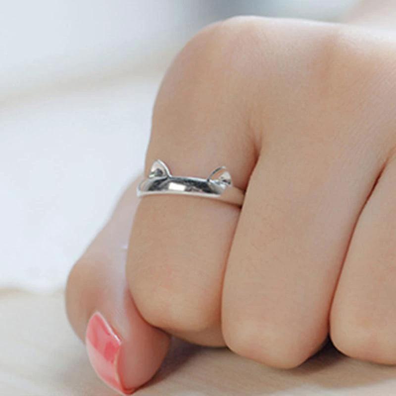 Silver-Plated Cat Ring by Bowlift