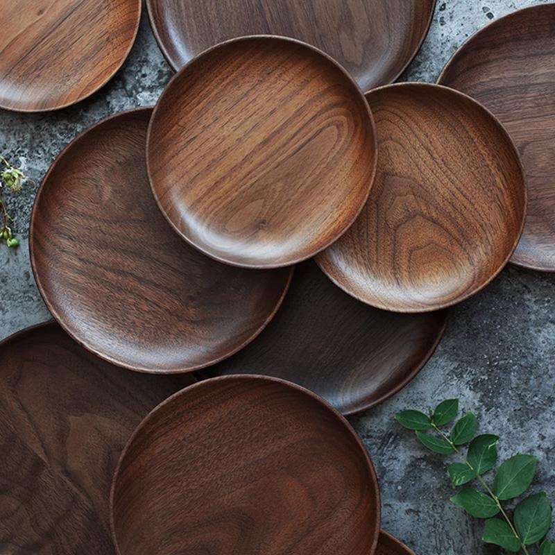 Hand-Made Round Natural Wooden Plates by Bowlift