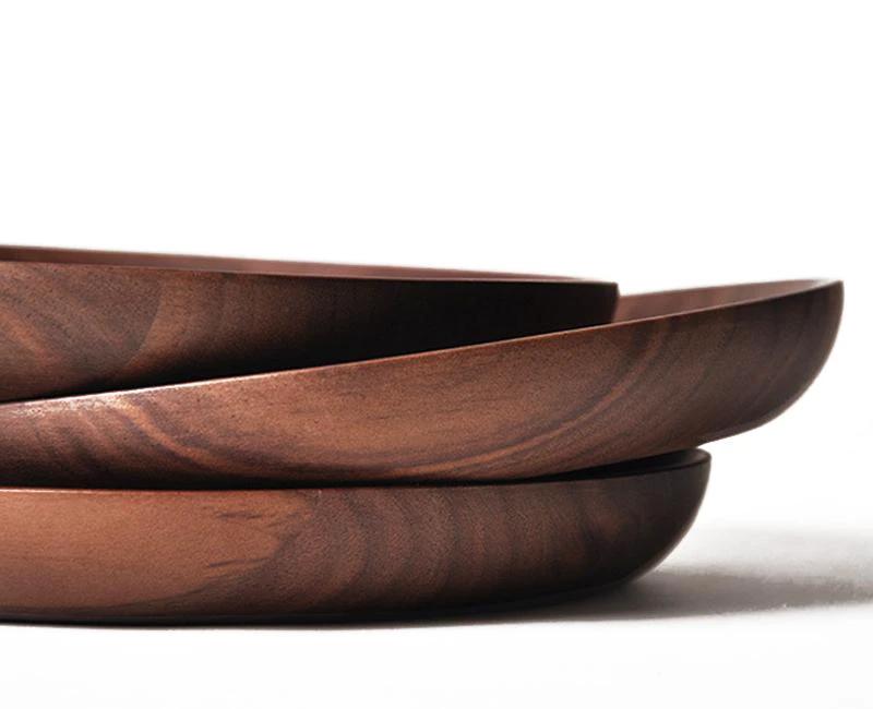 Hand-Made Round Natural Wooden Plates by Bowlift