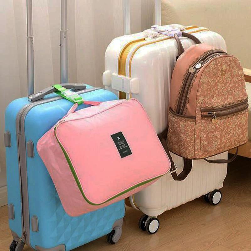 HoldOn - Luggage Strap Accessory by Bowlift