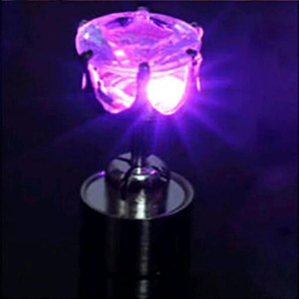 Glo Light-Up Earrings (Set of 2) by Bowlift