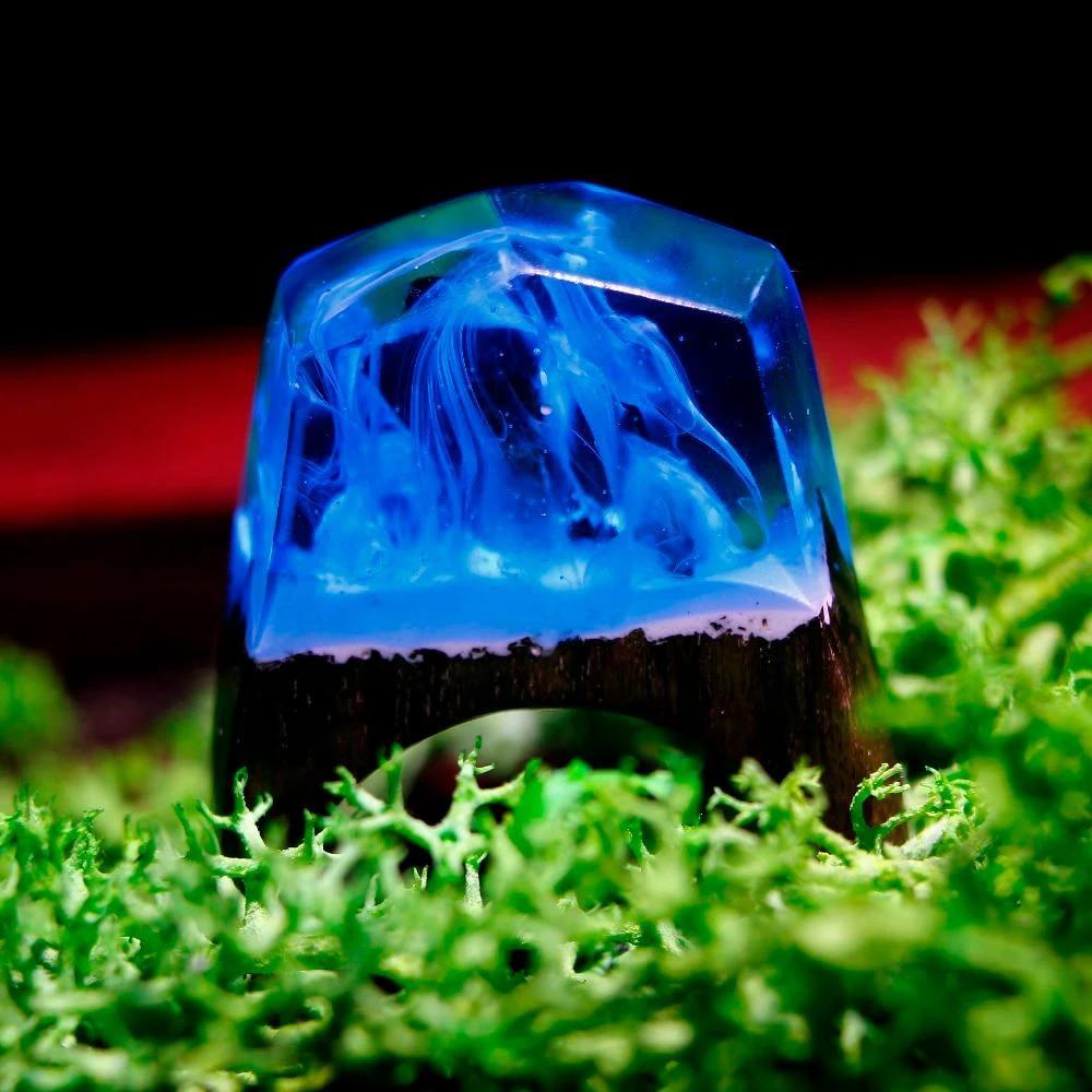Quanta - Blue Flame Resin Ring by Bowlift