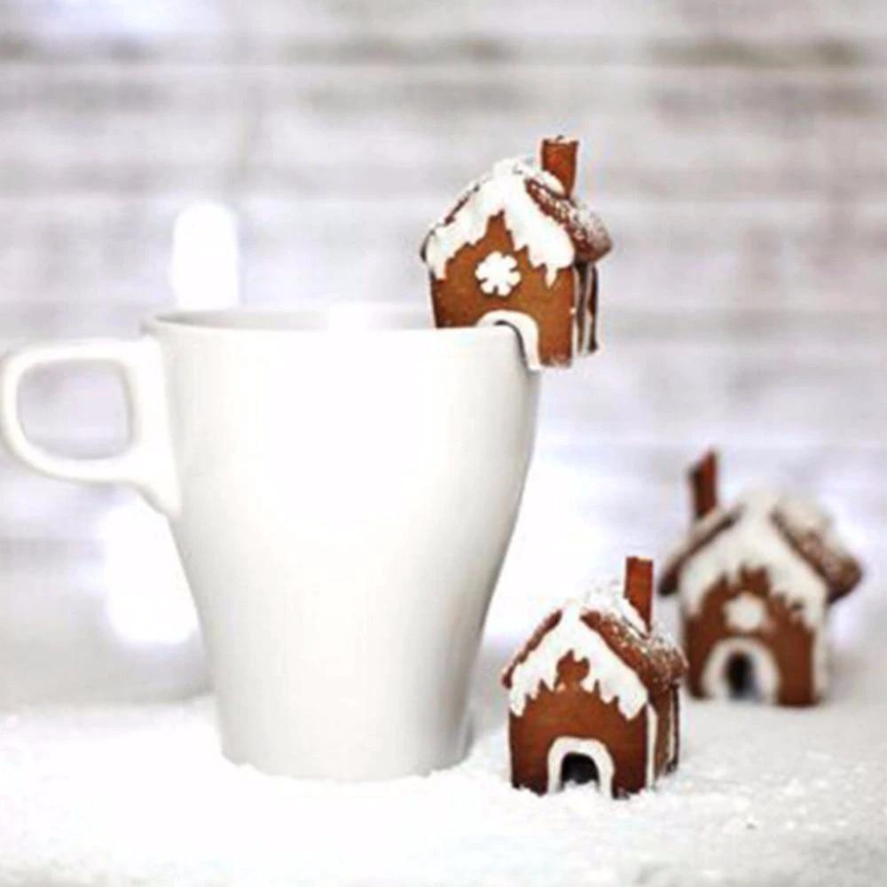 Gingerbread House Cookie Cutters by Bowlift