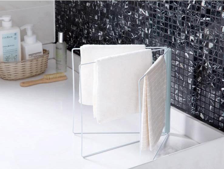 Kai - Foldable Towel Rack by Bowlift