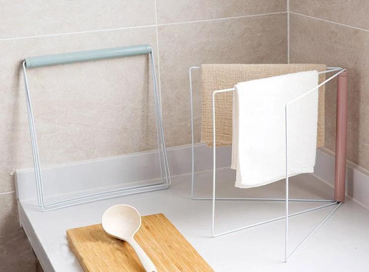 Kai - Foldable Towel Rack by Bowlift