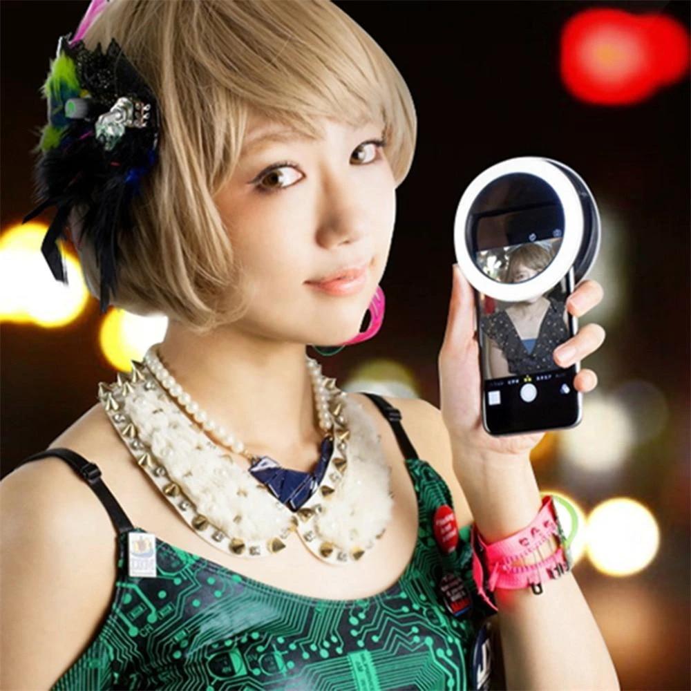 LED Ring Flash Mobile Camera Light by Bowlift