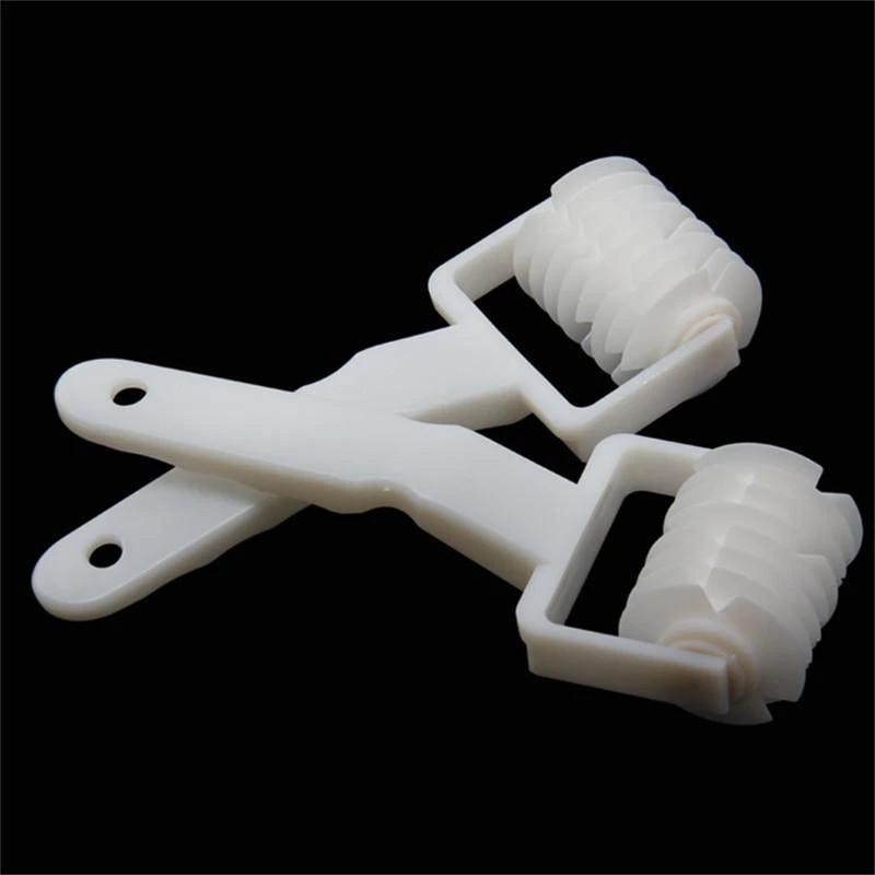 Pastry Lattice Dough Roller by Bowlift