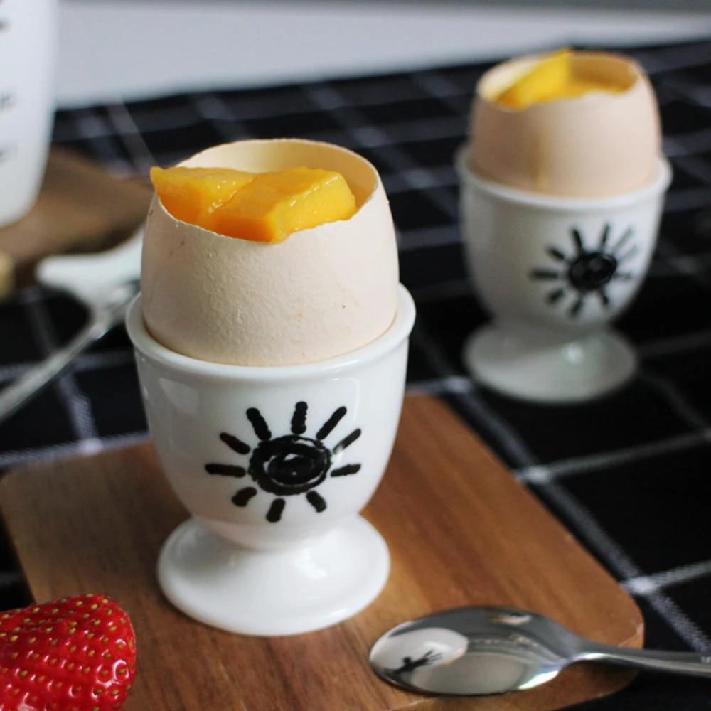 Goblet - Ceramic Egg Cup by Bowlift