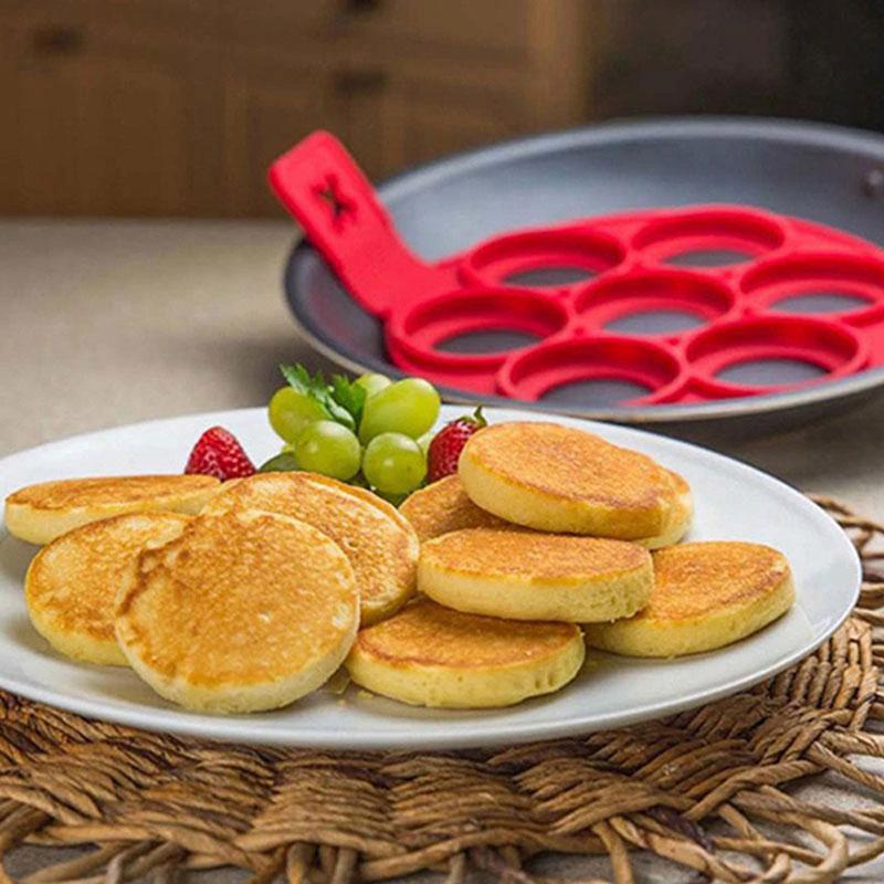 Non-Stick Silicone Egg & Pancake Mold by Bowlift
