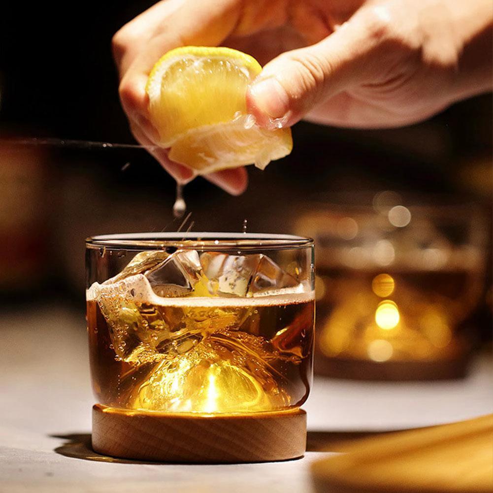 Houston - Wooden Base Whiskey Mountain Glass by Bowlift