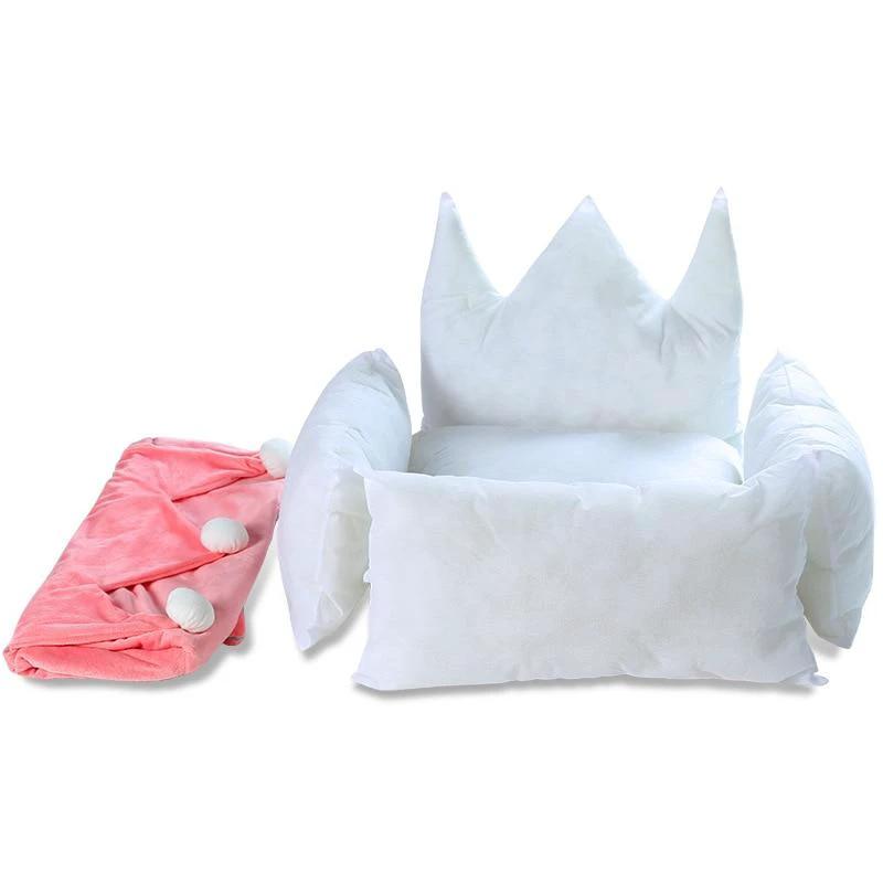 Princess - Royal Throne Pet Bed by Bowlift