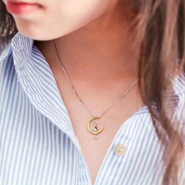 Kat - Moon Swing Necklace by Bowlift