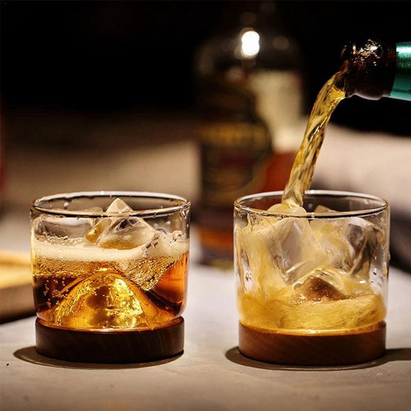 Houston - Wooden Base Whiskey Mountain Glass by Bowlift