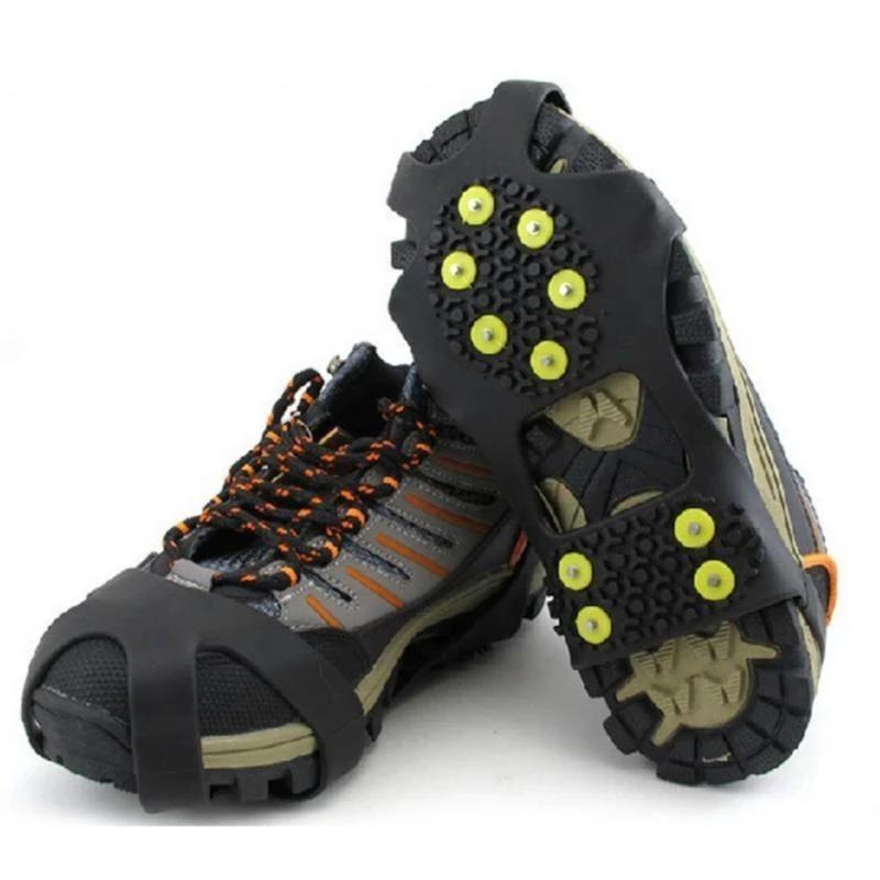 GripSoul - Anti-Skid Studded Overshoe Cleats by Bowlift