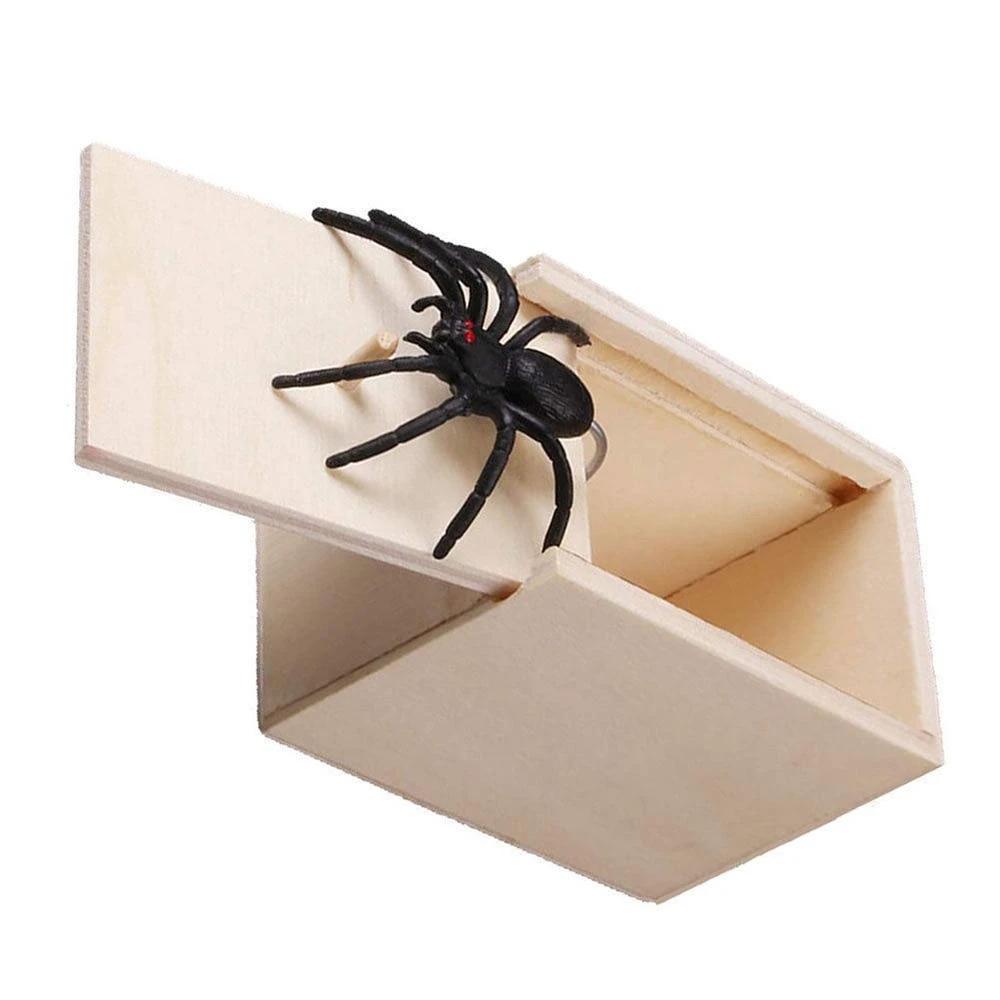Jumping Spider Prank Box by Bowlift