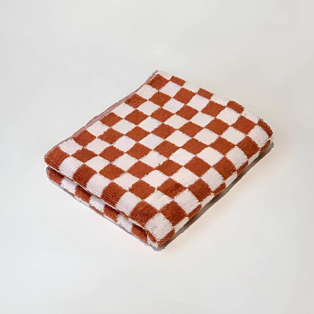 Retro Checkmate Cotton Towel by Casa & Beyond