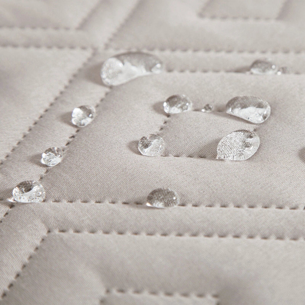 Quilted Sofa Cover Pet Protector Throw Waterproof Sofa Slip Covers 1/2/3 Settee Bowlift by Bowlift