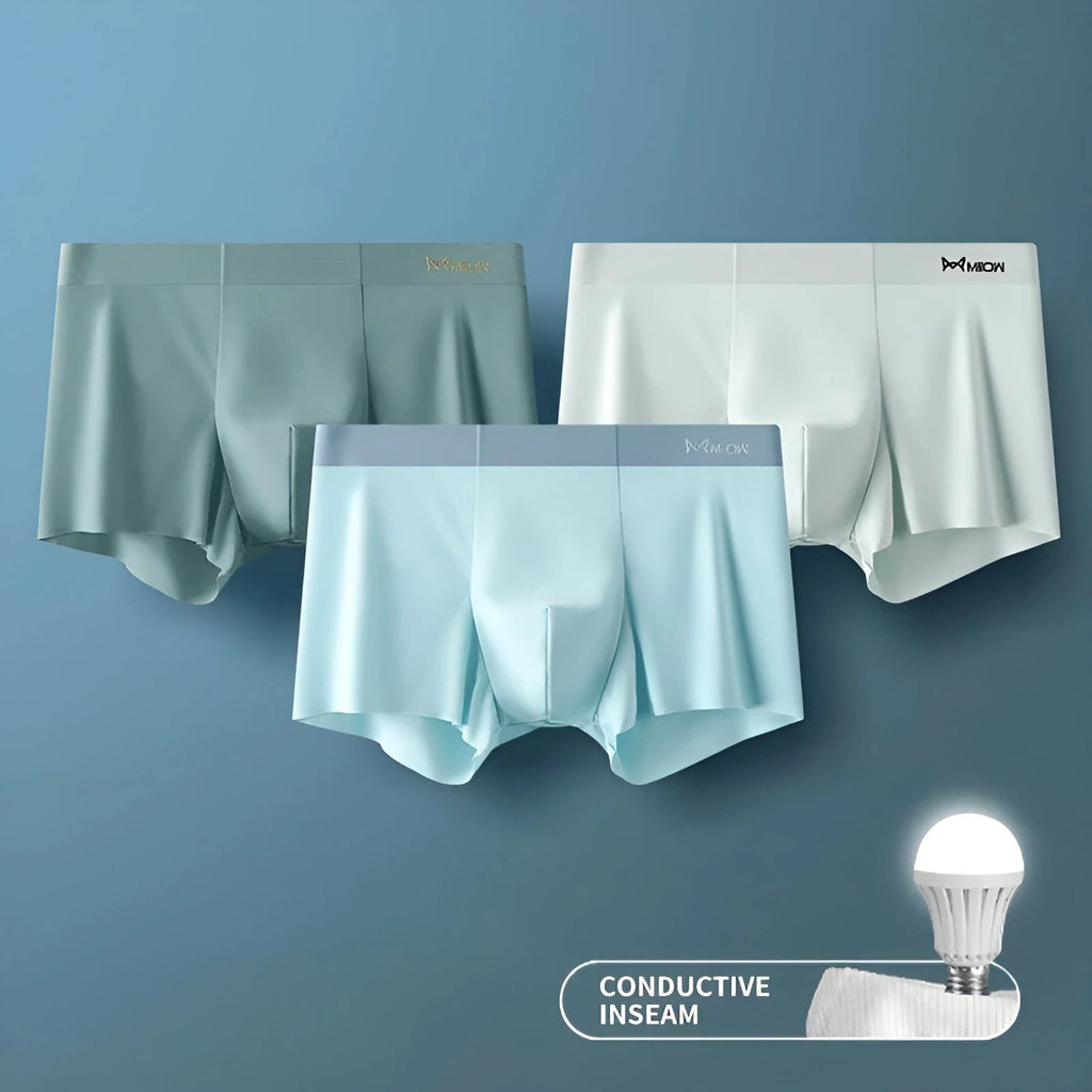 Seamless Men's Boxers - Leo by BowLift
