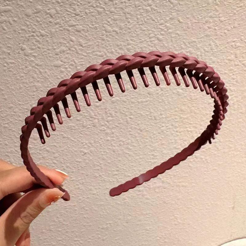 Stylish Matte Face Wash Headband with Teeth for Anti-Slip by BowLift