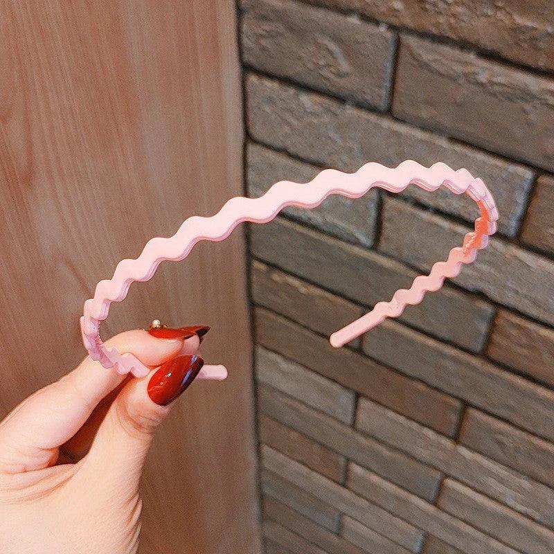 Stylish Matte Face Wash Headband with Teeth for Anti-Slip by BowLift