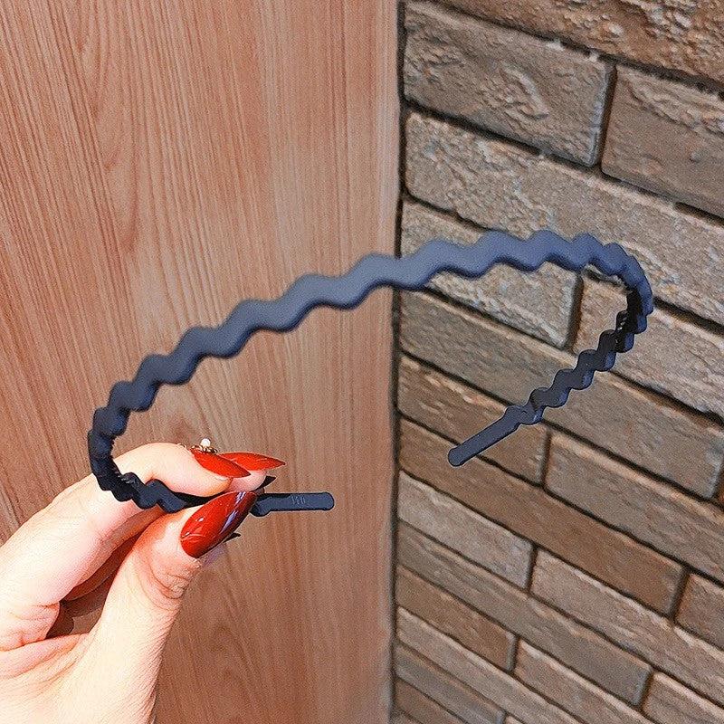 Stylish Matte Face Wash Headband with Teeth for Anti-Slip by BowLift