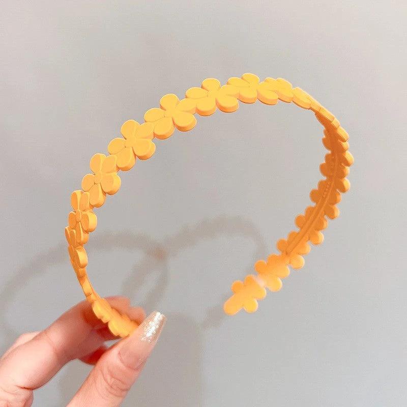 Stylish Matte Face Wash Headband with Teeth for Anti-Slip by BowLift