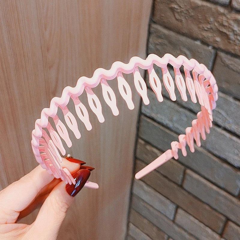 Stylish Matte Face Wash Headband with Teeth for Anti-Slip by BowLift