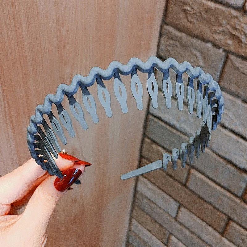 Stylish Matte Face Wash Headband with Teeth for Anti-Slip by BowLift